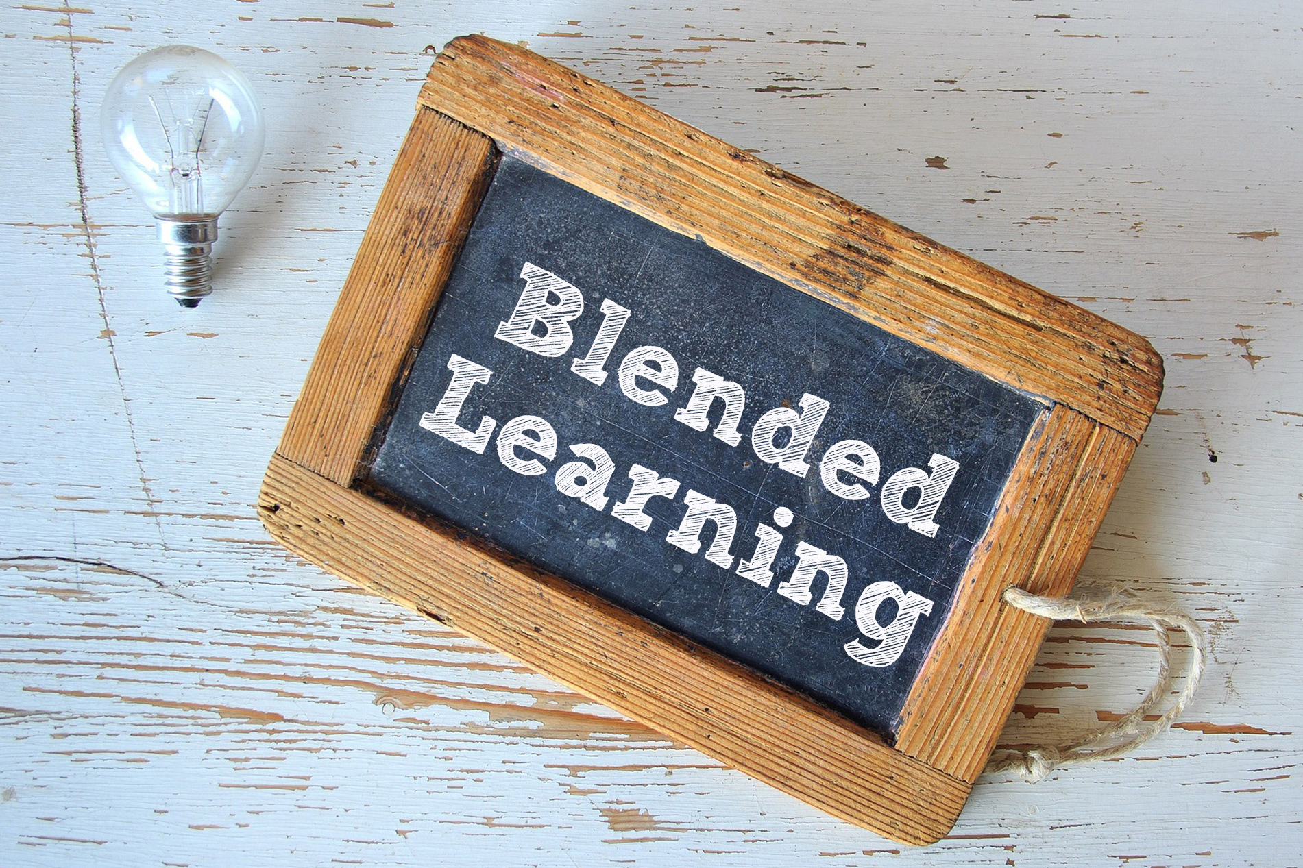 Read more about the article Ein tolles Studium im Blended Learning-Format. Aber was ist Blended Learning eigentlich?