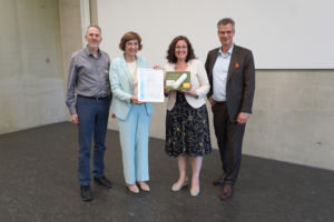 Mehr über den Artikel erfahren Studiengangsleiterin Prof. Dr. Victoria Bertels gewinnt Preis für gute Lehre