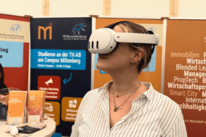 Mehr über den Artikel erfahren Kleiner Campus – Großer Einblick auf der Michaelismesse